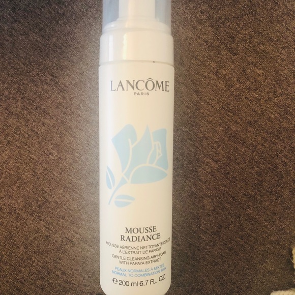mousse radiance lancome